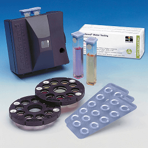 Lovibond Comparator